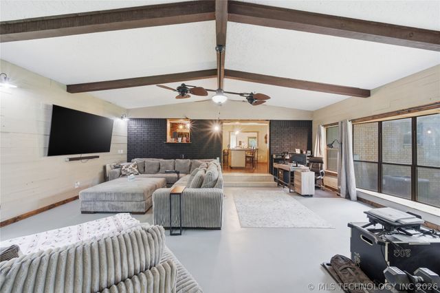 7198 S 442 Road, Locust Grove, OK 74352