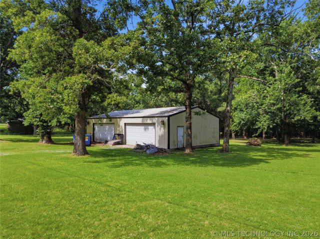 7198 S 442 Road, Locust Grove, OK 74352