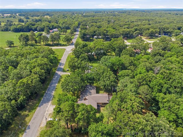 7198 S 442 Road, Locust Grove, OK 74352
