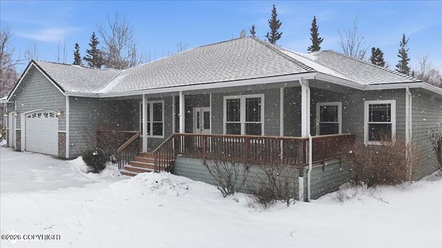 2757 S Charming Valley Loop, Palmer, AK 99645