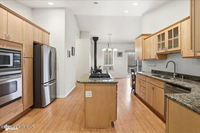 2757 S Charming Valley Loop, Palmer, AK 99645