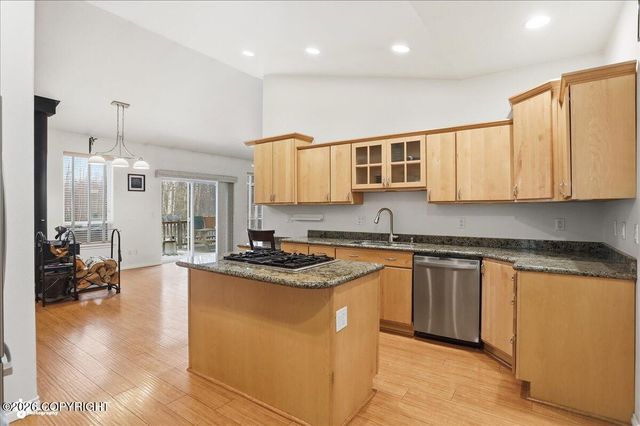 2757 S Charming Valley Loop, Palmer, AK 99645