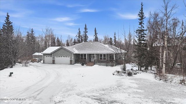 2757 S Charming Valley Loop, Palmer, AK 99645