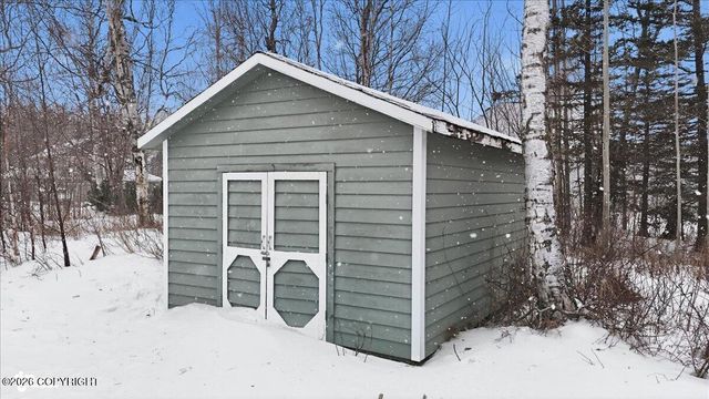 2757 S Charming Valley Loop, Palmer, AK 99645