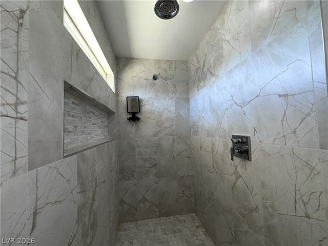 11244 Lompoc Court, Las Vegas, NV 89135