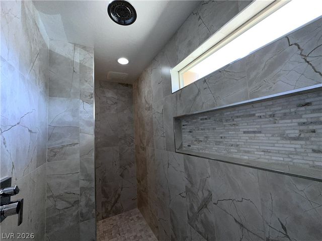 11244 Lompoc Court, Las Vegas, NV 89135