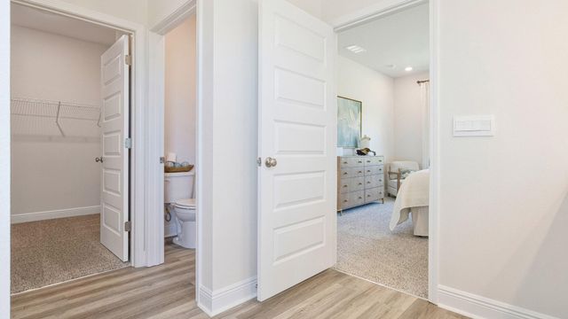 1998 Wiregrass Street, Navarre, FL 32566