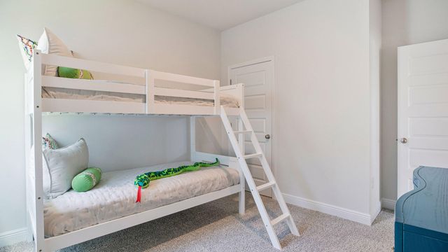 1998 Wiregrass Street, Navarre, FL 32566