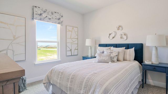 1998 Wiregrass Street, Navarre, FL 32566