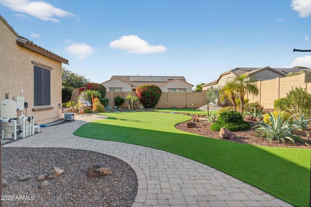 26716 N 10th Lane, Phoenix, AZ 85085