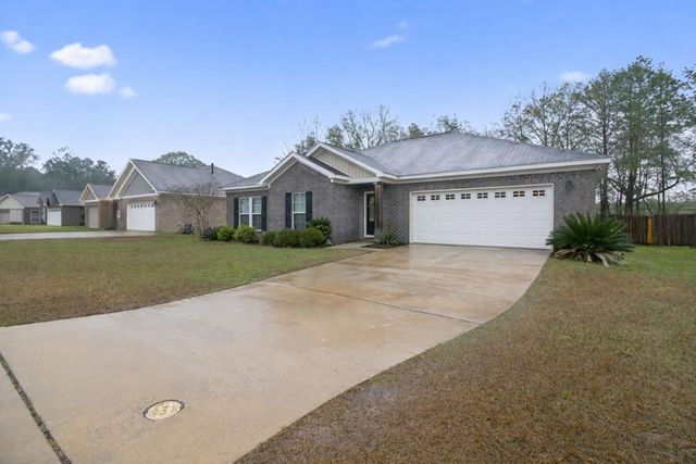 335 Cotton Ridge Lane, Dothan, AL 36301