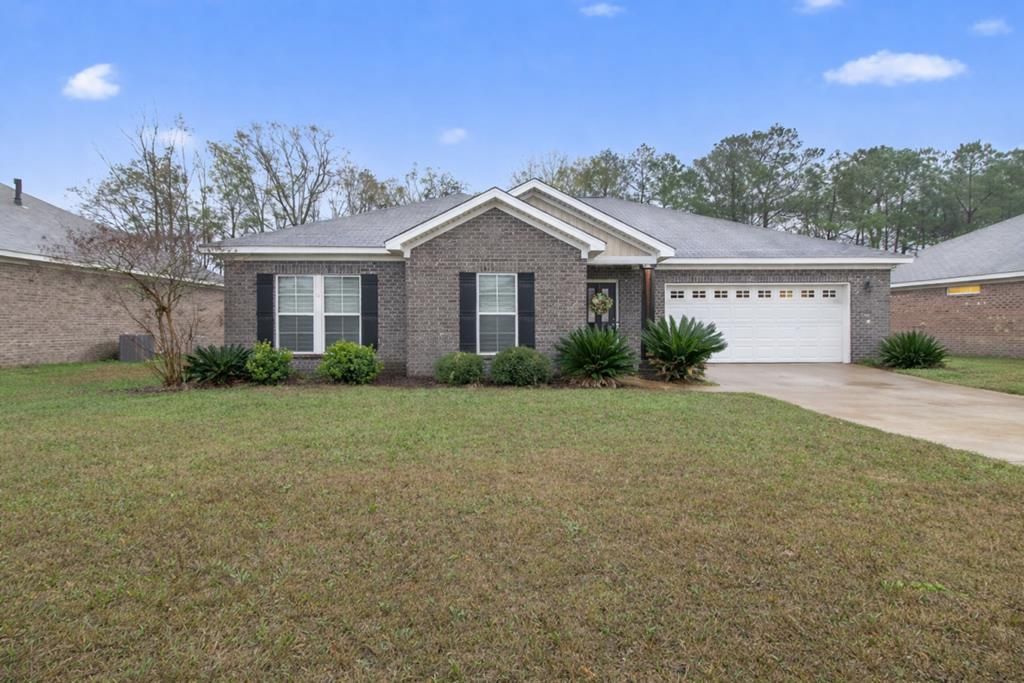 335 Cotton Ridge Lane, Dothan, AL 36301