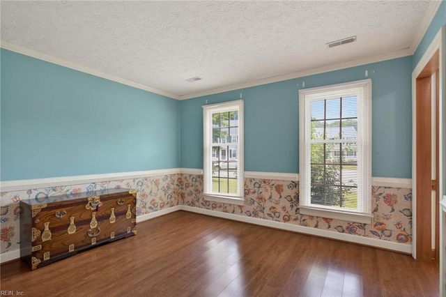 1205 Springwell PL, Newport News, VA 23608