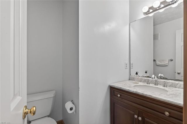 1205 Springwell PL, Newport News, VA 23608