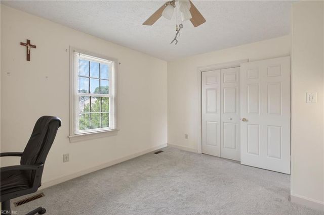 1205 Springwell PL, Newport News, VA 23608