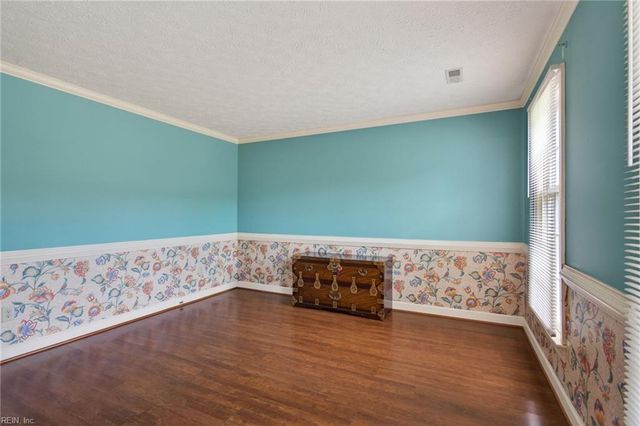 1205 Springwell PL, Newport News, VA 23608