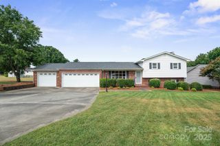414 E 2nd Street, Faith, NC 28146