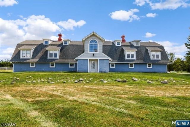 77 Union Brick Road, Blairstown, NJ 07825