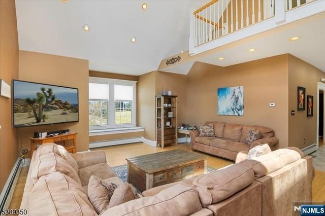 77 Union Brick Road, Blairstown, NJ 07825