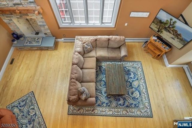 77 Union Brick Road, Blairstown, NJ 07825