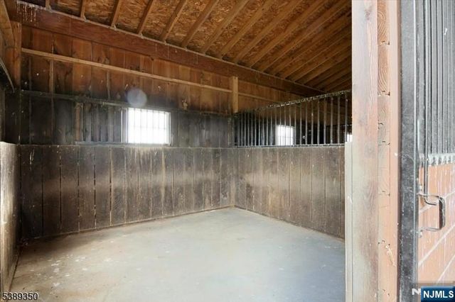 77 Union Brick Road, Blairstown, NJ 07825