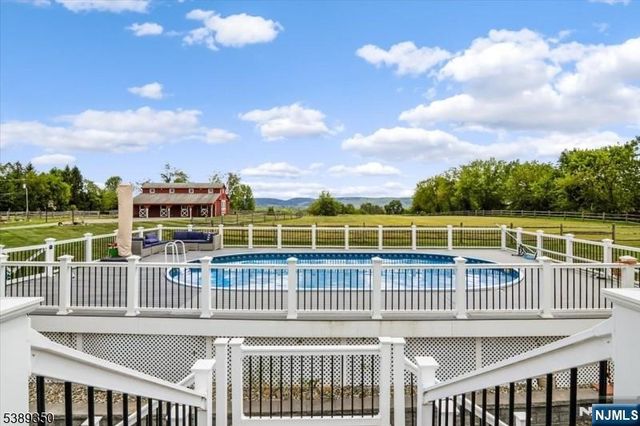 77 Union Brick Road, Blairstown, NJ 07825