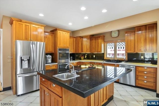 77 Union Brick Road, Blairstown, NJ 07825