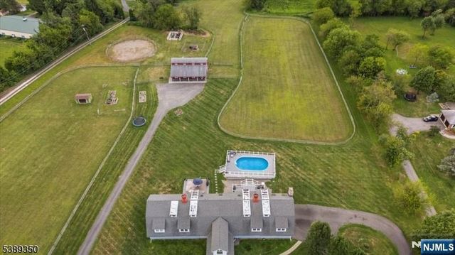 77 Union Brick Road, Blairstown, NJ 07825