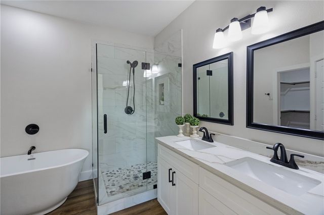 1437 Norwood Drive, Hurst, TX 76053