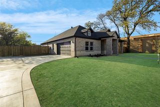 1437 Norwood Drive, Hurst, TX 76053