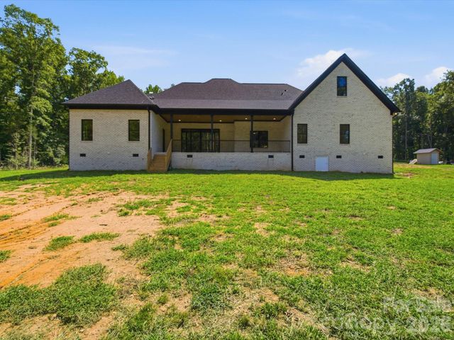 8018 Fairmont Drive, Waxhaw, NC 28173