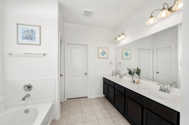 2404 Ocean Key Drive, Texas City, TX 77568