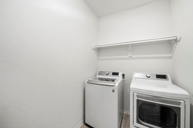 2404 Ocean Key Drive, Texas City, TX 77568