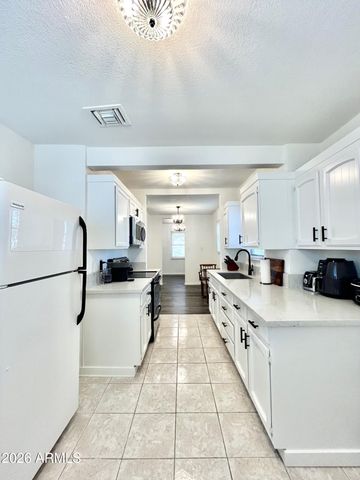 702 PAXTON Avenue, Miami, AZ 85539