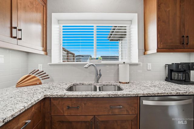 1229 W Elias, Meridian, ID 83642