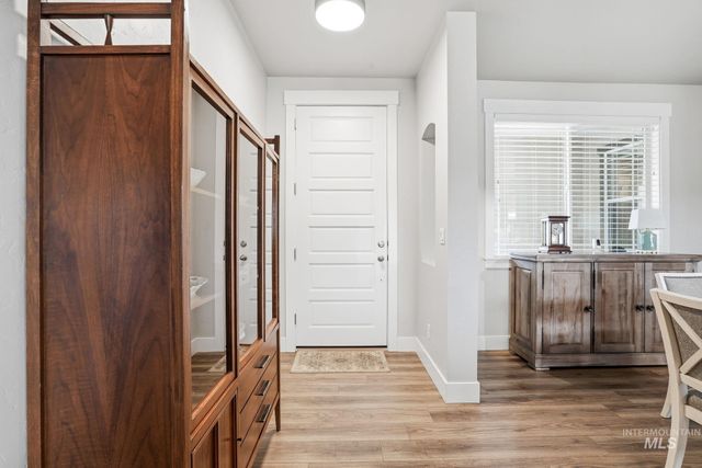 1229 W Elias, Meridian, ID 83642