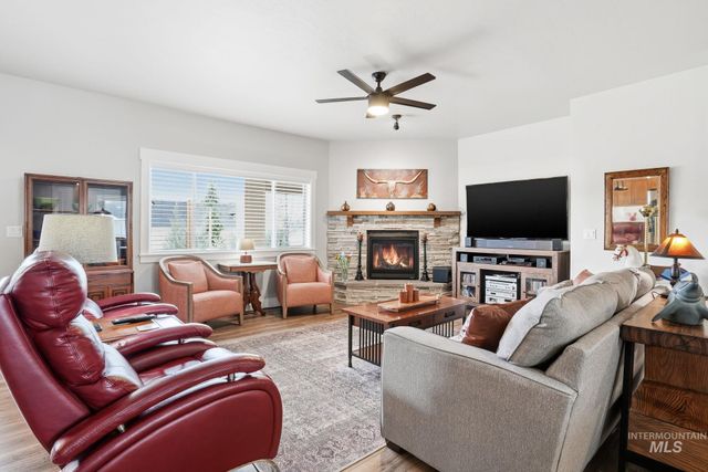 1229 W Elias, Meridian, ID 83642