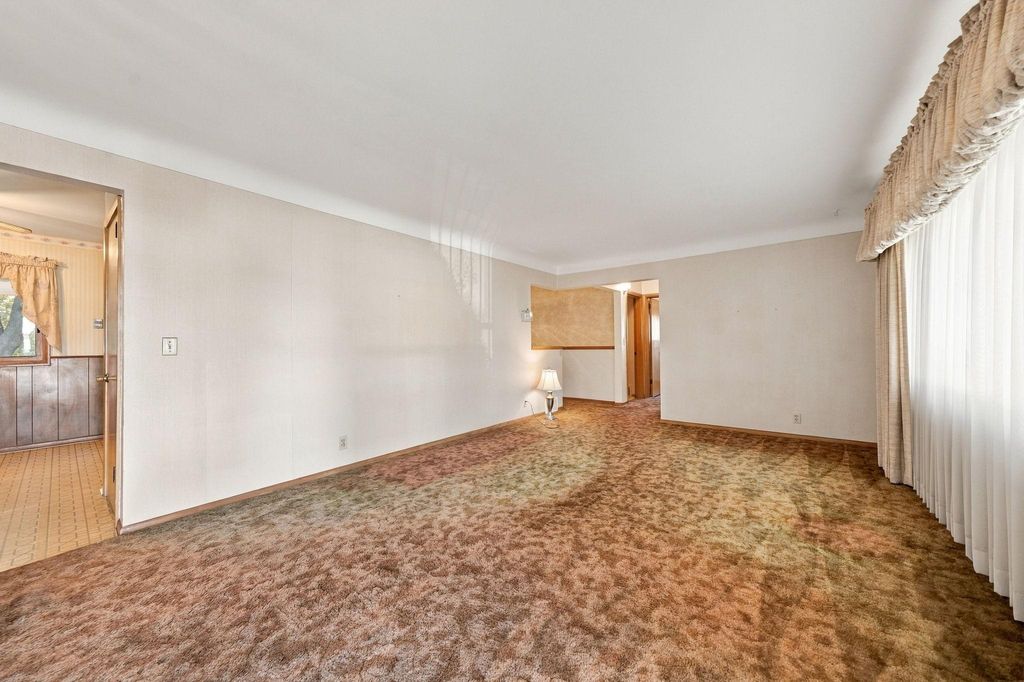 6131 Lee Avenue N, Brooklyn Center, MN 55429 — photo 3