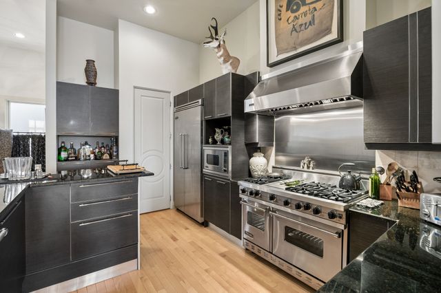 724 Grove Street, Fort Worth, TX 76102