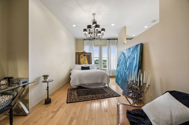 724 Grove Street, Fort Worth, TX 76102
