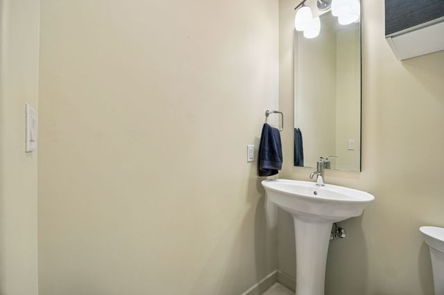 724 Grove Street, Fort Worth, TX 76102