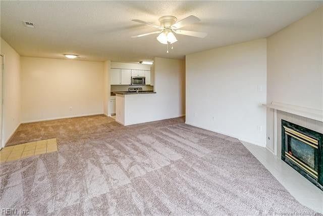 1563 N King St Apt 114, Hampton, VA 23669