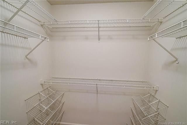 1563 N King St Apt 114, Hampton, VA 23669