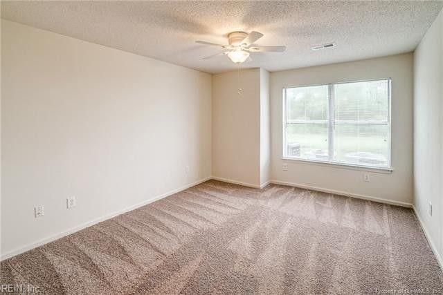 1563 N King St Apt 114, Hampton, VA 23669