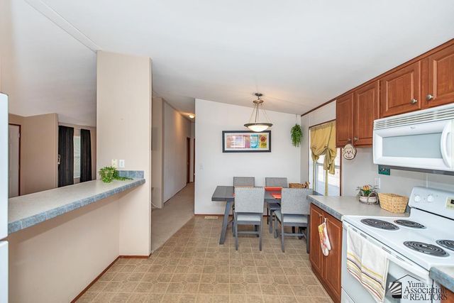 10156 S Monsoon Ave, Yuma, AZ 85365