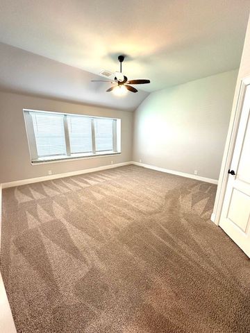 742 Copperleaf Drive, Midlothian, TX 76065