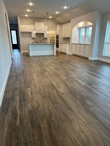 742 Copperleaf Drive, Midlothian, TX 76065
