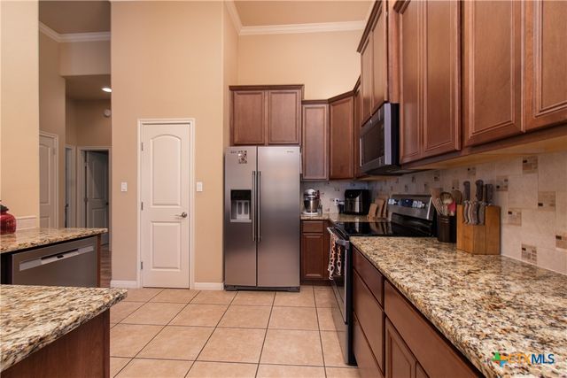 209 Geode Lane, Jarrell, TX 76537