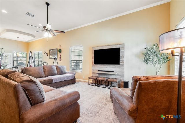209 Geode Lane, Jarrell, TX 76537