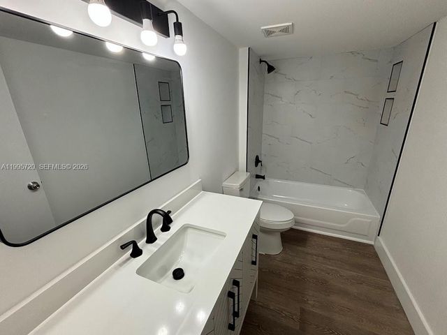 460 S Park Rd 6-110, Hollywood, FL 33021